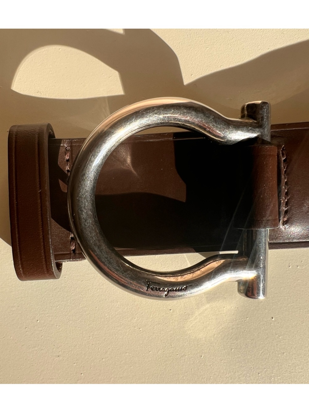 Salvatore Feragamo Brown Leather Loop Belt with Silver Buckle - Picture 3 of 6